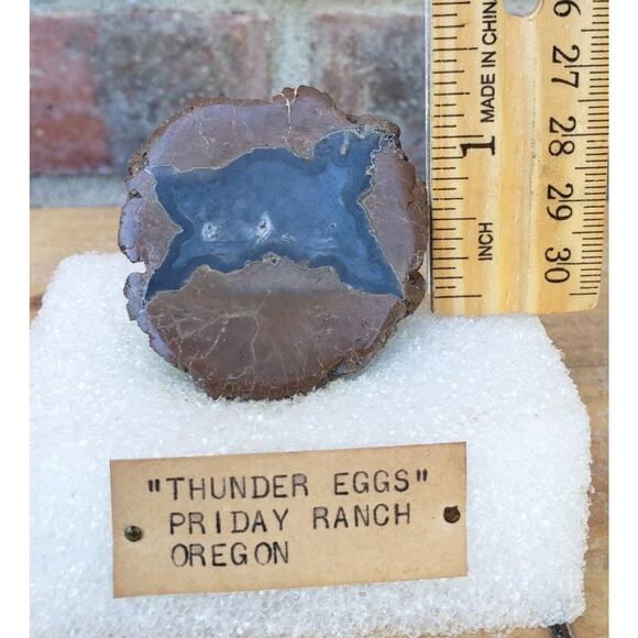 Thunder Egg Polished, Priday Ranch Oregon, 58g Estate Specimen - Picture 7 of 7